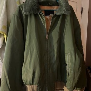 I don’t know the brand of this jacket! size large